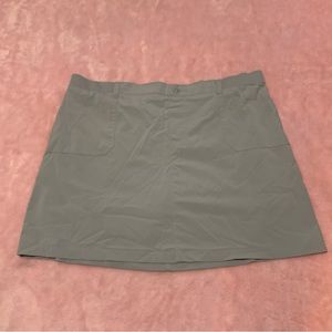 Grey Tennis skirt with shorts under